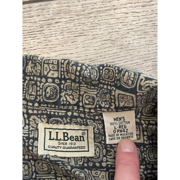 LL BEAN Shirt Mens Large Batik Mayan Aloha Print Aztec Button Up Camp Cotton - Picture 3 of 6